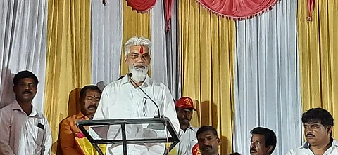 देशाला हेवा वाटेल असा अपशिंगेचा विकास केला जाईल: दादा भुसे