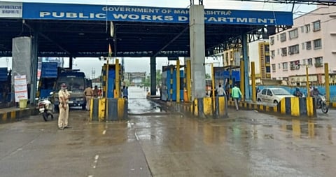 भिवंडीत मनसेचे खळखट्याक आंदोलन, मनसे कार्यकर्त्यांनी टोलनाका फोडला