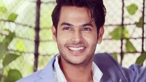 ड्रग्जच्या गेला आहारी, नको त्या अवस्थेत सापडला सिद्धार्थ सागर