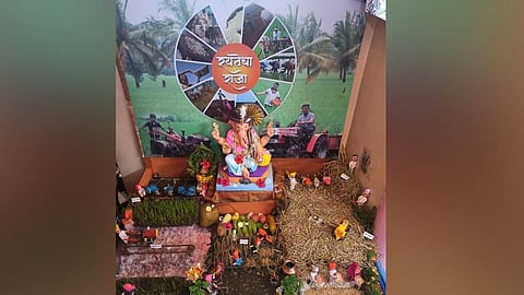 बेळगाव: गणपतीचे आकर्षक देखावे पाहण्यासाठी नागरिकांची गर्दी