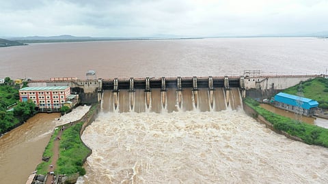veer dam