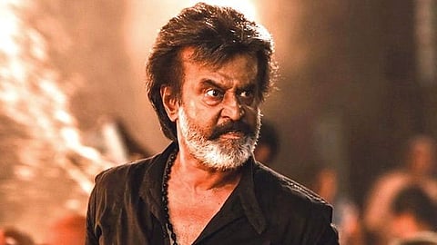 रजनीकांतच्या चित्रपटाच्या पोस्टरवर शिंपडलं 'बकरीच रक्त', थलाईवा नाराज!