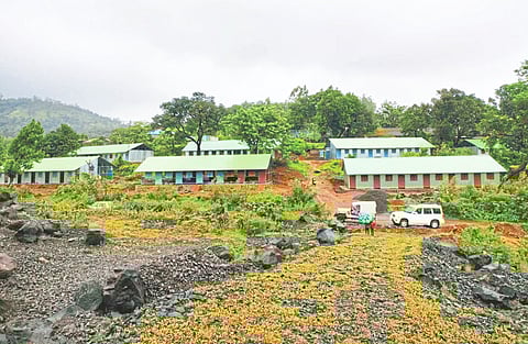सातारा: भूस्खलनग्रस्तांचे पुनर्वसन आले टप्प्यात