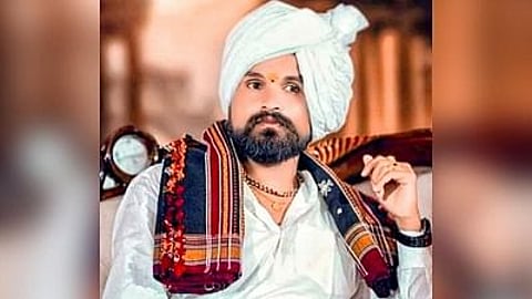 अखेर मनोहरमामाला बारामती पोलिसांनी साताऱ्यात पकडले