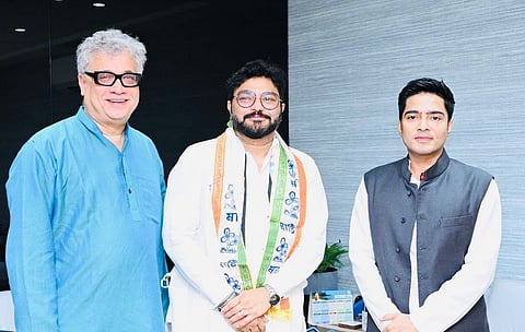 मोदींनी मंत्रिमंडळातून काढलं; नाराज खासदाराचा तृणमूलमध्ये प्रवेश