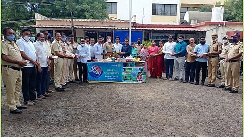 सकाळच्या तंदुरुस्त बंदोबस्त उपक्रमाअंतर्गत पोलिसांना पोषक आहार