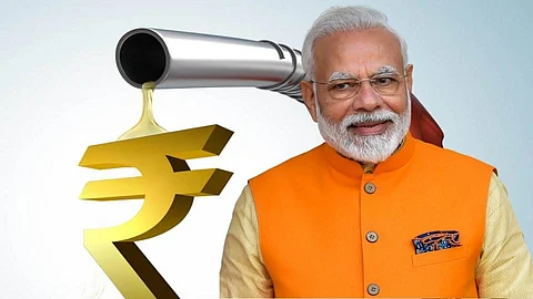 'माणुसकी गेली संपावर, अच्छे दिन पेट्रोल पंपावर'