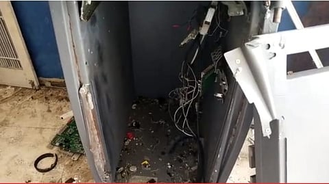 thieves robbed atm machine by exploding gelatin crime news