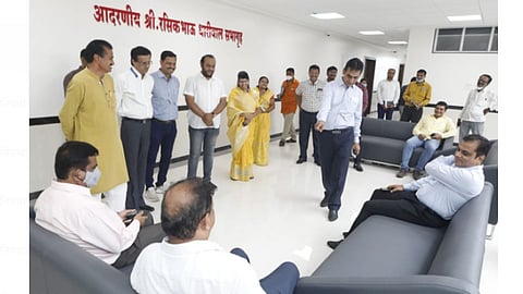 Shirur Nagarparishad Building