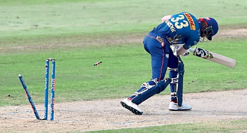 MI vs RR : मुंबई इंडियन्सला आज अखेरची संधी