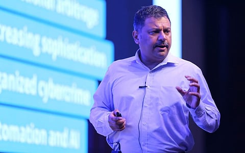 संघटित सायबर गुन्हेगारीविरुद्ध एकत्रित या : ब्रिजेश सिंह