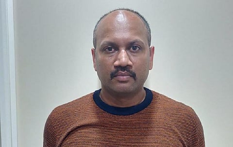 किरण गोसावीचे फोटो व्हायरल झाल्यानंतर शोध घेऊन अटक - पुणे पोलिस