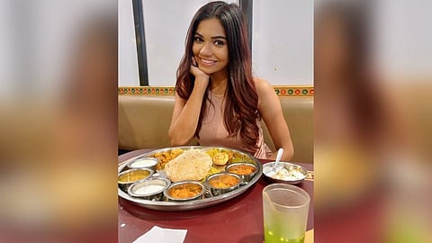 बेला लोळगे