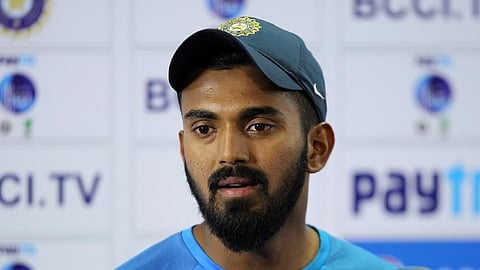 "राहुल चांगला कर्णधार होऊच शकत नाही"