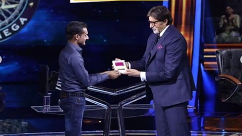 KBC 13; सिक्युरिटी गार्डच्या मुलानं जिंकले 1 कोटी