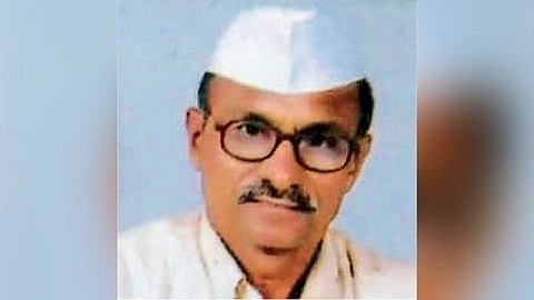 समाजसेवेसाठी समर्पित व्यक्तिमत्व वासुदेवराव वाघ!