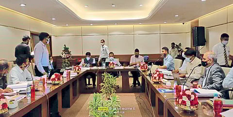 नळांना मीटर अन् सिग्नल होणार स्मार्ट