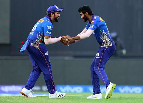 IPL 2021: मुंबई स्पर्धेबाहेर?; प्लेऑफसाठी रोहितच्या फलटणला...