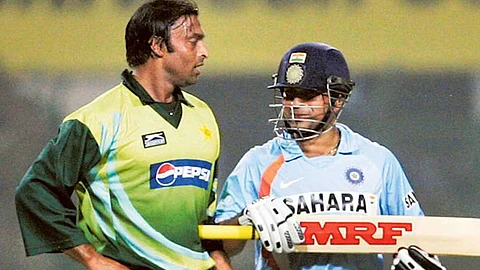Akhtar vs Tendularkar