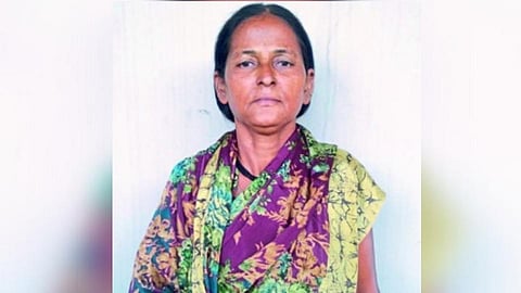 लोककलावंताची चित्तरकथा; गायिका रुबाबबी यांचा आयुष्याशी संघर्ष