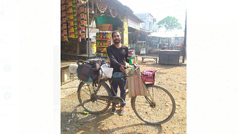 पर्यावरण संरक्षणार्थ सायकलने देश भ्रमंती; रामप्रसाद पोहचला लाखनीत