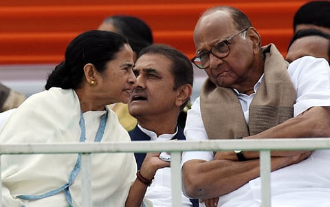 ममता बॅनर्जी महाराष्ट्र दौऱ्यावर, मुख्यमंत्र्यांसह शरद पवार यांची भेट घेणार