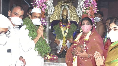 उपमुख्यमंत्री अजित पवार यांच्या हस्ते सपत्नीक श्री विठ्ठलाची महापूजा