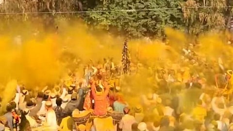 हुलजंतीत रंगला महालिंगराया व बिरोबा या गुरू-शिष्याचा भेटीचा सोहळा