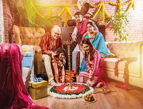 हसण्यासाठी जगा