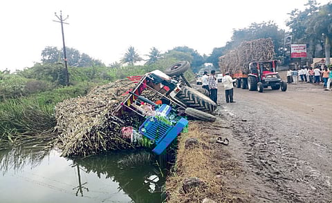 अहमदनगर : भार सोसेना अन् लगामही लागेना