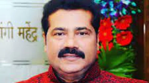 mahendra Gharat