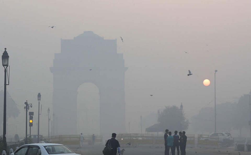 दिल्ली पुन्हा प्रदूषणाच्या विळख्यात