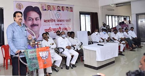 हर्षवर्धन पाटील यांची घोषणा