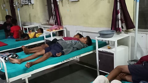 मोहाडी रुग्णालयात मुलांवर उपचार सुरू