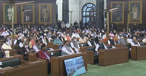 मोदी सरकारकडून घटनेचे सतत उल्लंघन