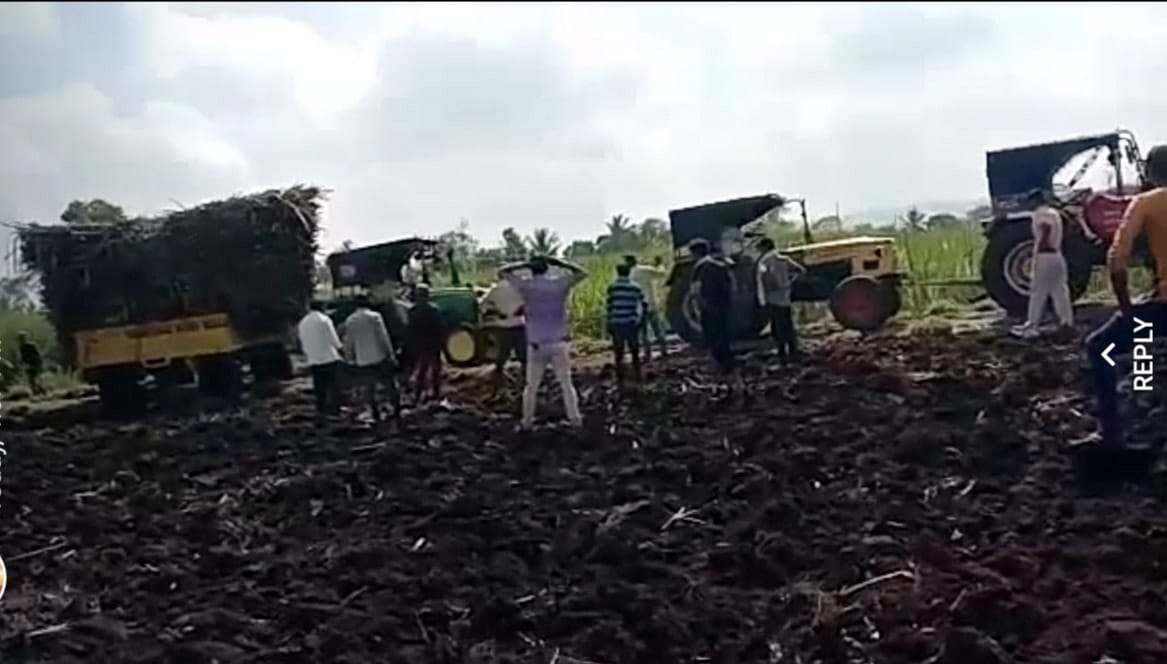 अवकाळीने उसतोडणीत आडकाठी सुरूच; शेतकऱ्यांचे जगणे झाले कठीण