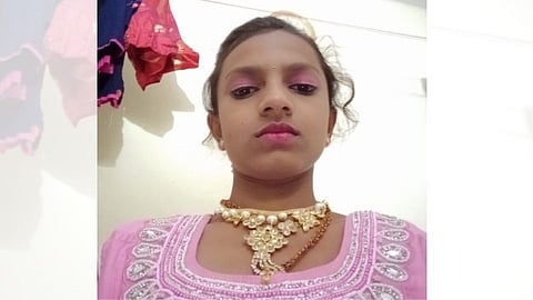 Ten-year-old girl dies of electric shock while playing badminton