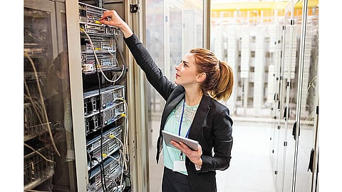 परदेशात शिकताना... : पॉवर इलेक्ट्रॉनिक्स आणि करिअर