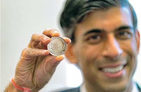 गांधीजींच्या स्मरणार्थ ब्रिटनमध्ये विशेष नाणे