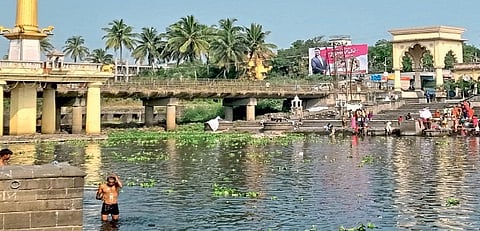 इंद्रायणीचे काळवंडलेले पाणी स्वच्छ कधी होणार?