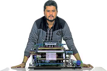 क्षीरसागरांच्या पावरलूम मॉडेलला चीनची मागणी