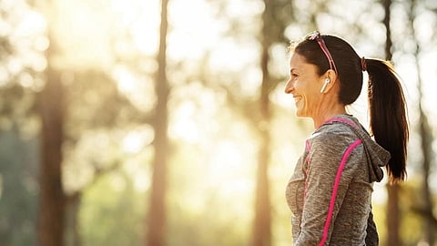 शारीरिक - मानसिक आरोग्य जपायचंय? मग हे 9 उपाय ठरतील फायदेशीर