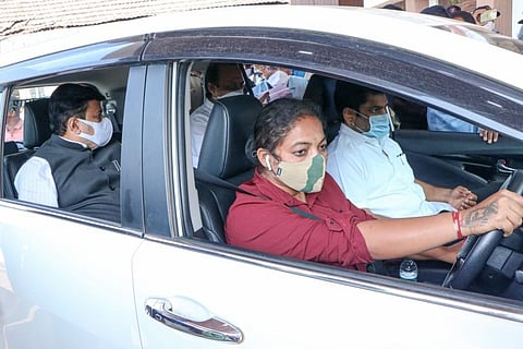 Police Constable Trupti Mulik Drive Ajit Pawar Vehicle