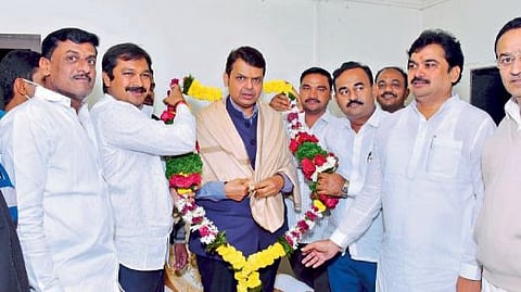 भाजपात इतर पक्षांप्रमाणे दुकानदारी चालत नाही : फडणवीस