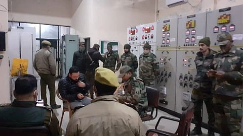 army called for power supply in Jammu Kashmir as 20 thousand employees of the power sector on strike