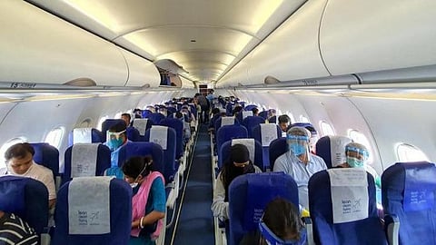 विमान प्रवासात ओमिक्रॉनचा धोका सर्वाधिक : IATA