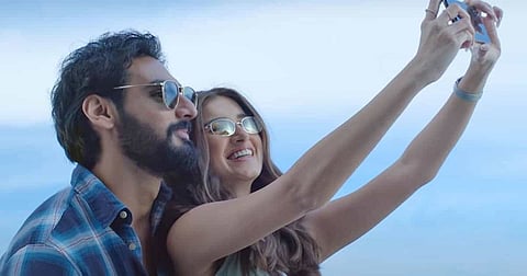 Tadap Review : अॅक्शन आणि रोमान्सचा पुरेपूर मसाला