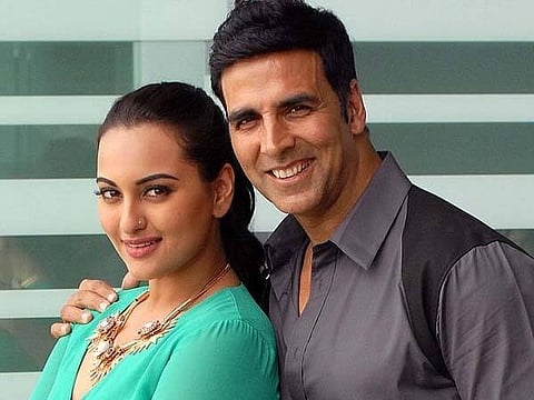 Akshay kumar And sonakshi sinha