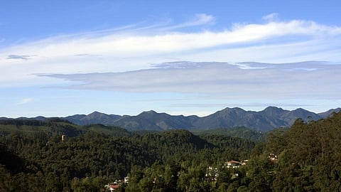 Nilgiri Mountains : निलगिरी पर्वत रांगा हेलिकॉप्टरसाठी का ठरताहेत घातक?