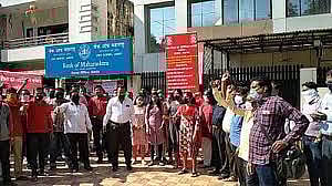 Bank Emplyee Protest